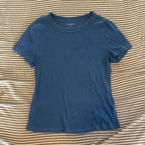 Old Navy classic short sleeve tee!